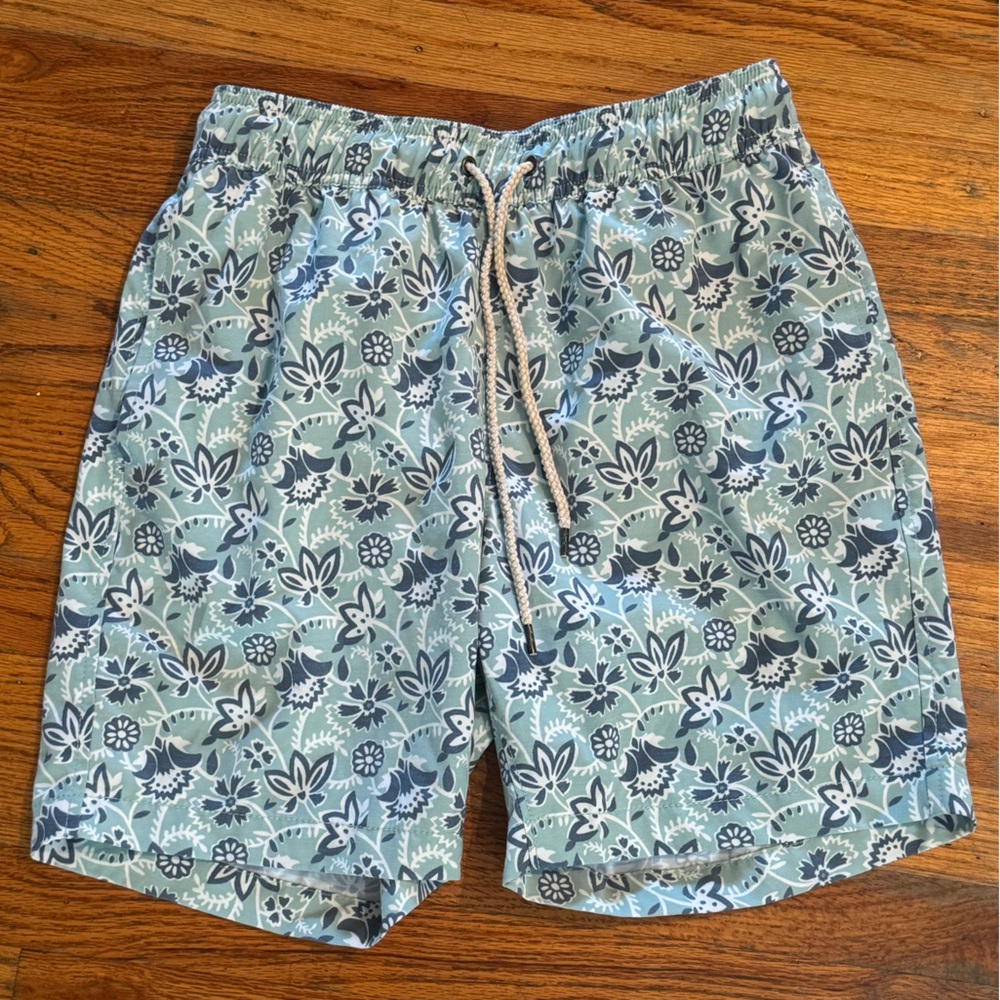Faherty Floral Patterned Men’s Swim Trunks - size small